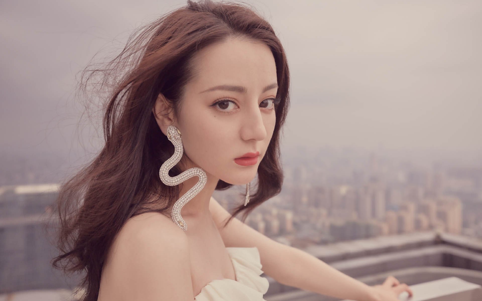 开云·Kaiyun网页版-全国羽毛球豪门对抗赛，实力碰撞精彩纷呈，羽毛球联赛排名