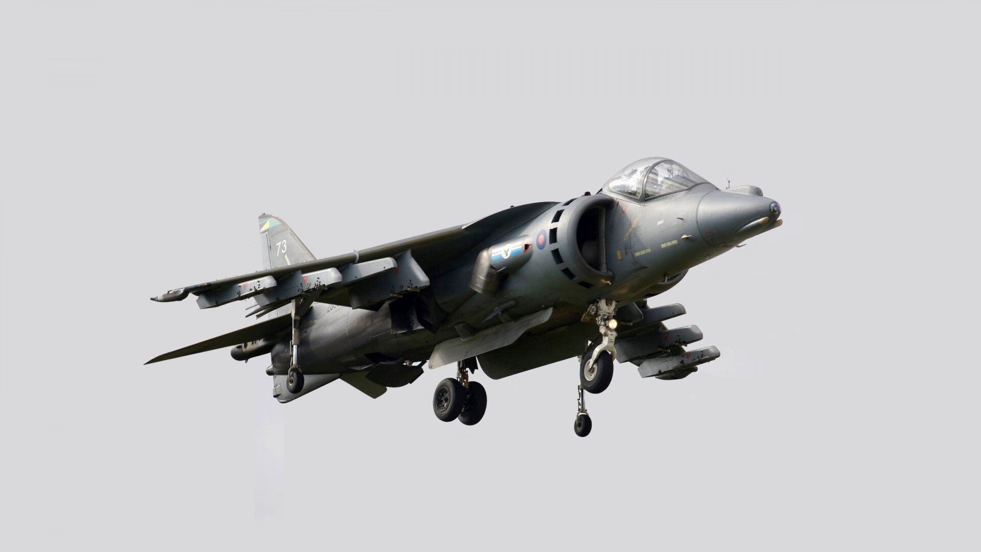 开云入口-克罗托内豪取三分，继续保持不败战绩，克罗托内球员